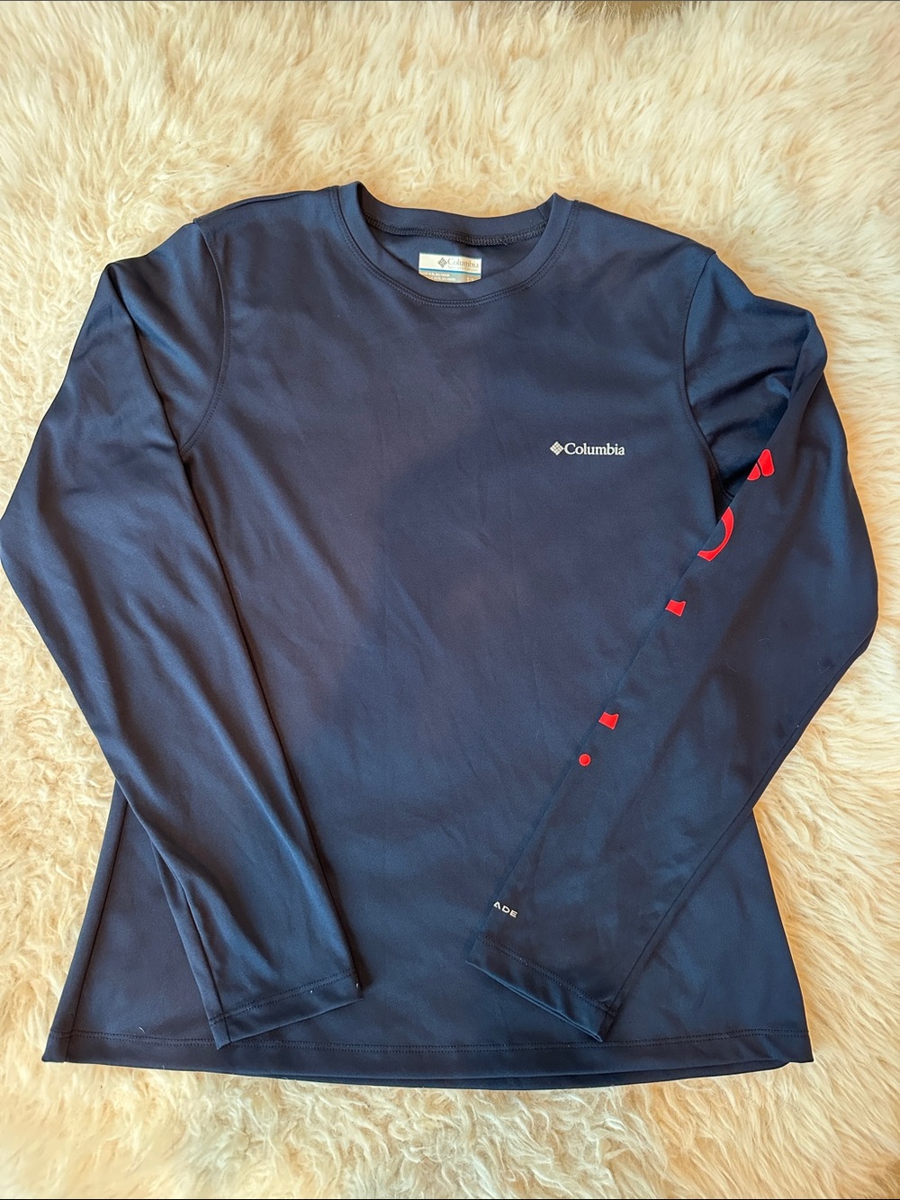 Columbia Navy Long-Sleeve Performance Tee with hot pink Sleeve Accents